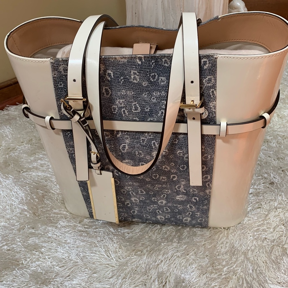 COLE HAAN Leather Bucket Tote